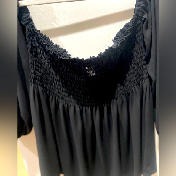 Express, Boho Chic, Black, Smocked Detail, Off Shoulder Babydoll Top, Sz:Medium - Picture 3 of 3